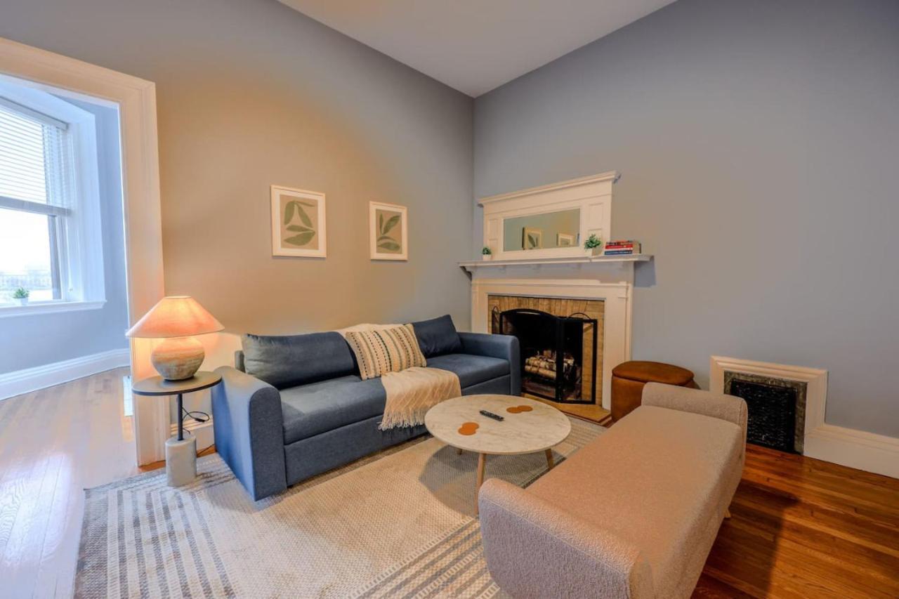 Spacious Back Bay 2br Apartment *