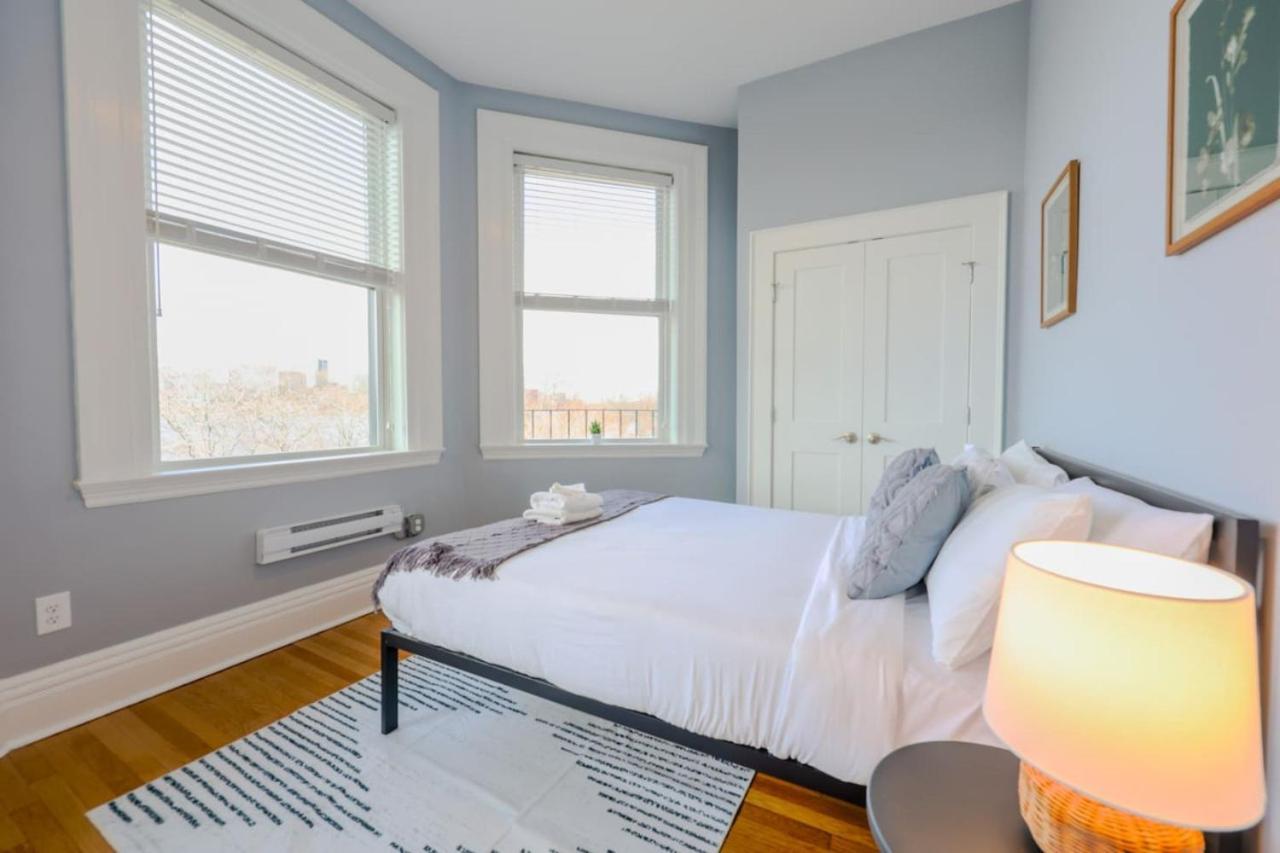 Apartment Spacious Back Bay 2br *